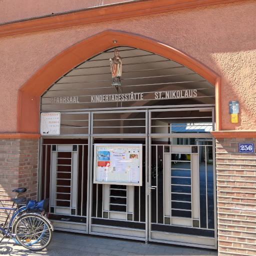 Saal unter der Kita St. Nikolaus
