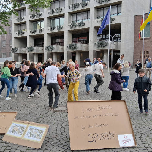 Tanzdemo für den Erhalt des Ballrooms